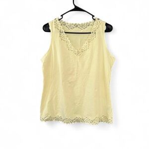 dressbarn Woman’s Lace Trim Cami Size XL Preppy Feminine